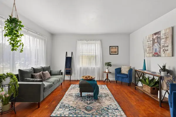 4215 W Florist AVENUE, Milwaukee, WI 53209