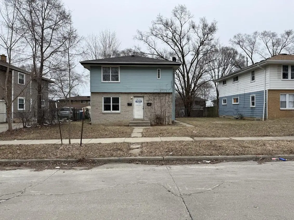 5952 N 61st STREET, Milwaukee, WI 53218 - #1