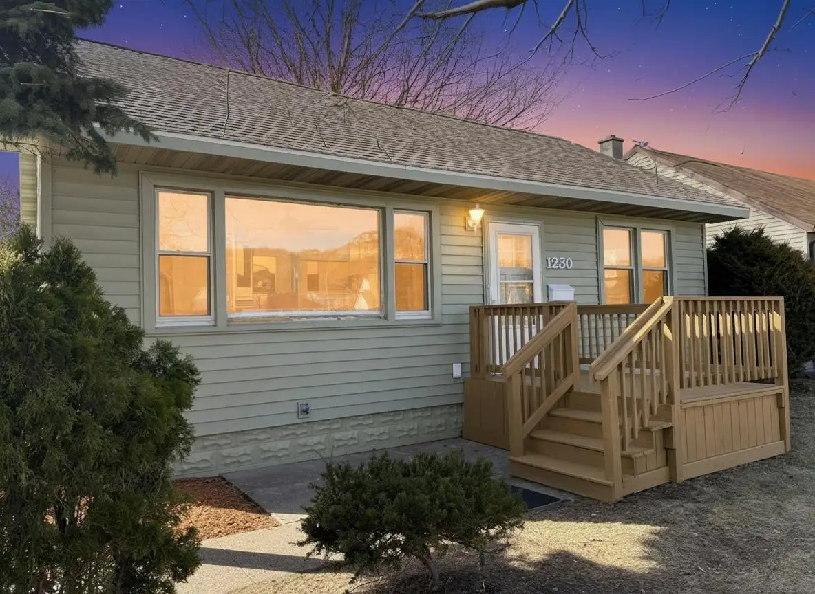 1230 Losey BOULEVARD, La Crosse, WI 54601 - #1