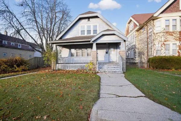 3037 N 53rd STREET, Milwaukee, WI 53210