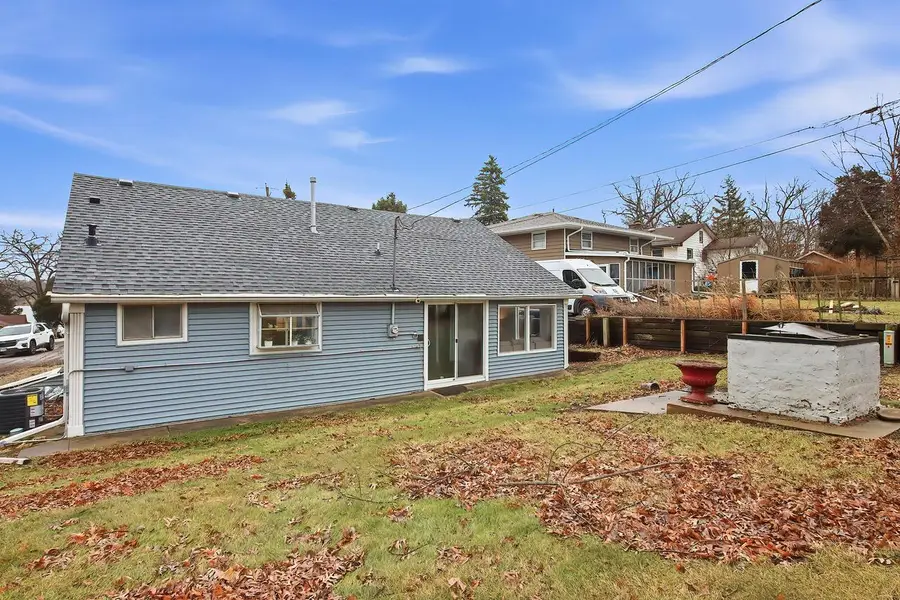 33737 S Lakeshore DRIVE, Burlington, WI 53105 - #3