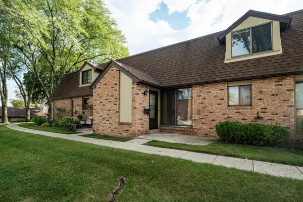 8657 N 72nd STREET, Milwaukee, WI 53223