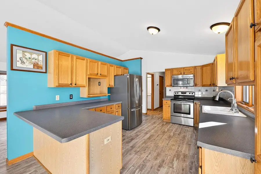 605 Cleveland AVENUE, Hartford, WI 53027 - #3