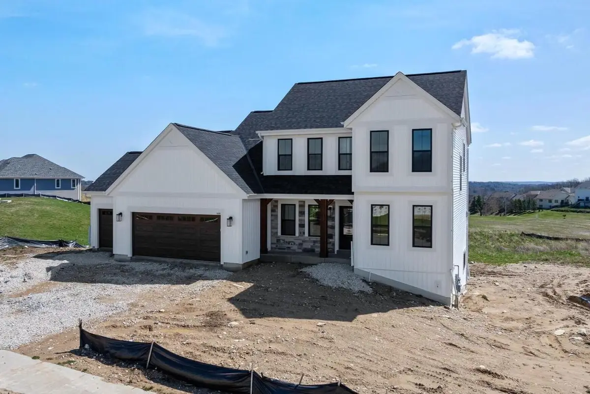 805 Viewpoint AVENUE, Waukesha, WI 53188 - #1