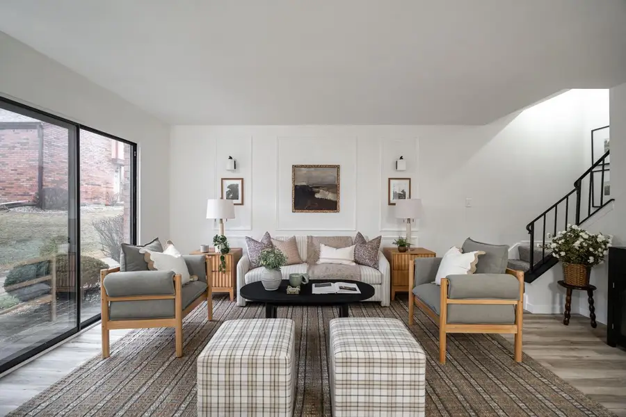 3929 W College AVENUE, Milwaukee, WI 53221 - #3