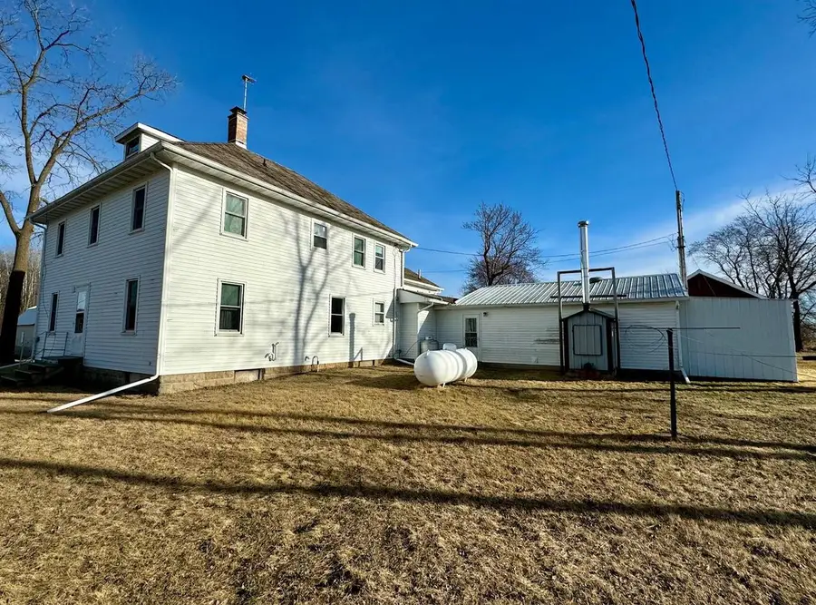 W3769 State Road 44, Manchester, WI 53946 - #2