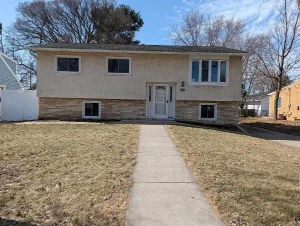 3150 S 25th STREET, La Crosse, WI 54601