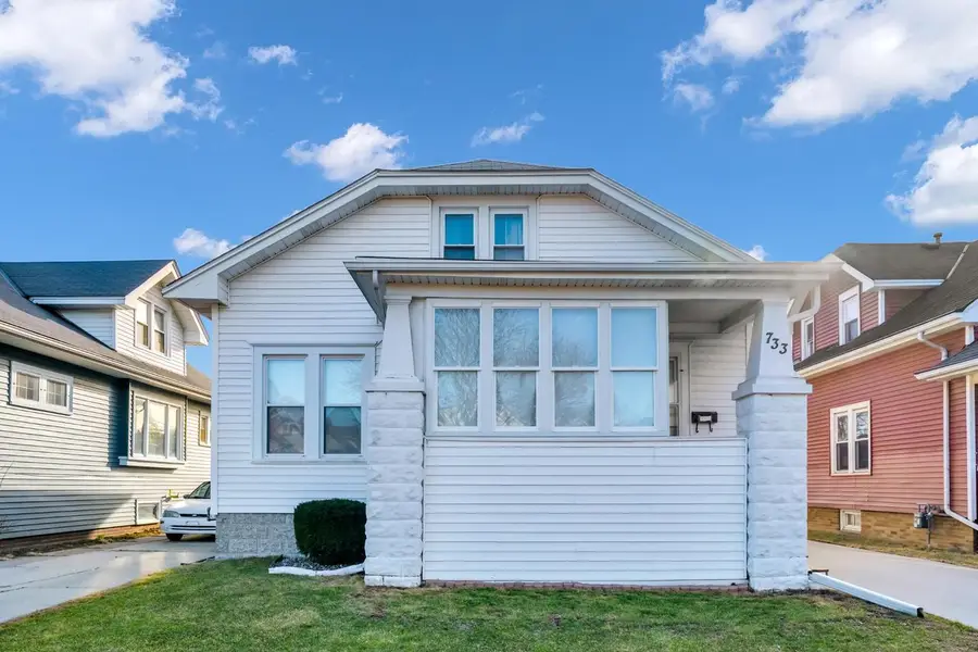 733 West Lawn AVENUE, Racine, WI 53405 - #2