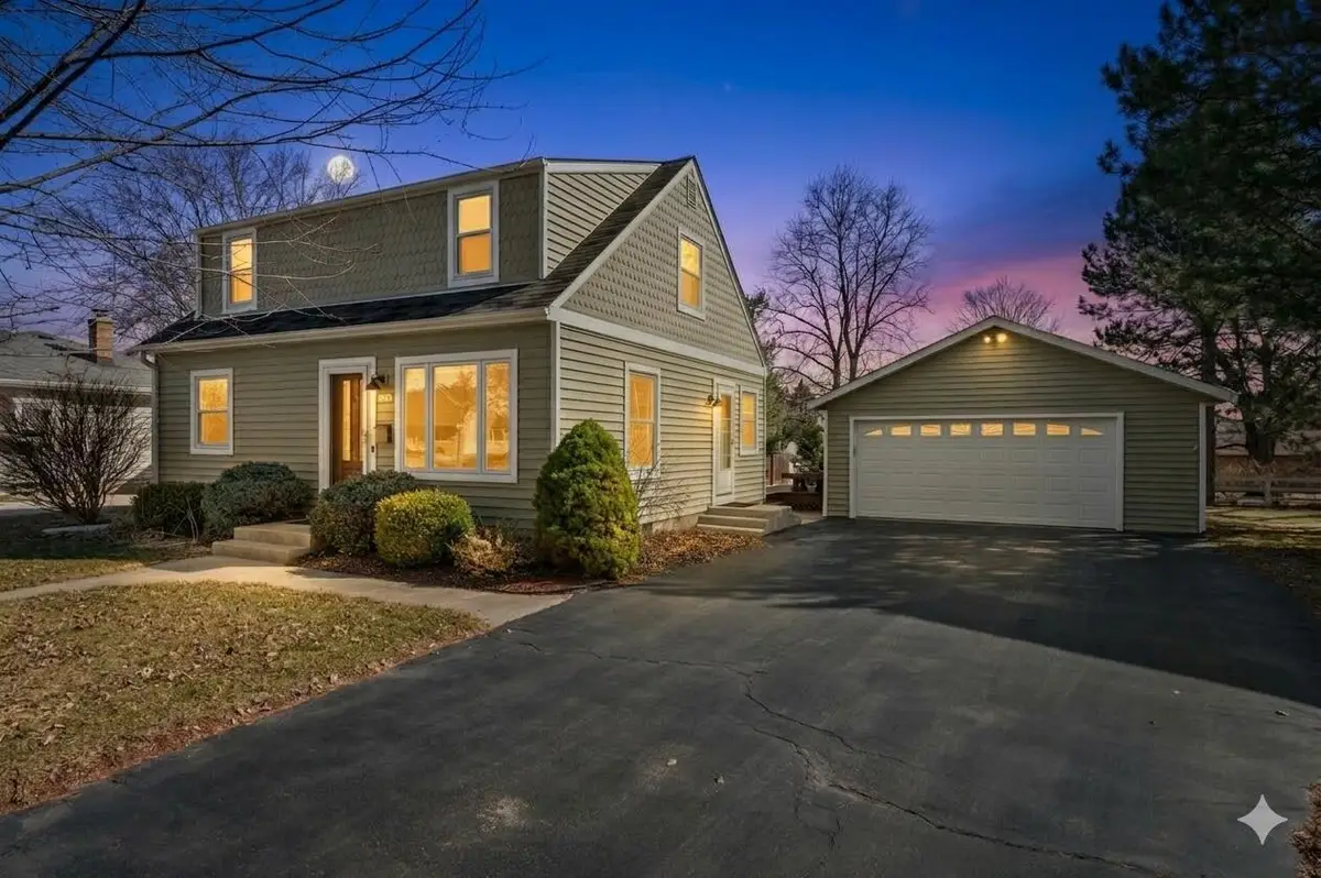 1038 4th AVENUE, Grafton, WI 53024 - #1