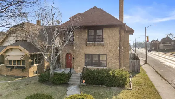 2704 N 46th STREET, Milwaukee, WI 53210