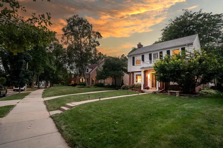 6590 W Hadley STREET, Milwaukee, WI 53210 - #3