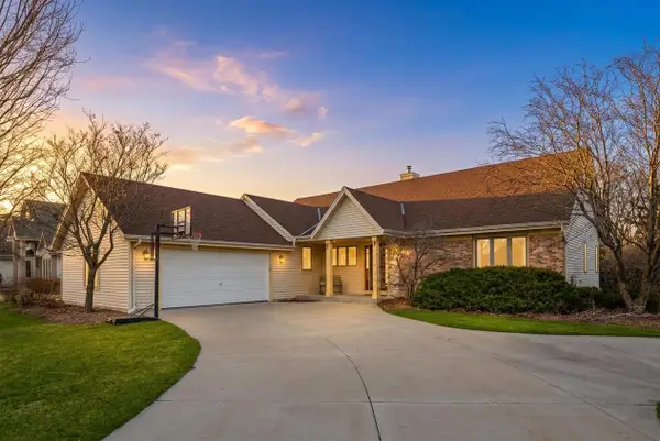 6180 S Preston LANE, New Berlin, WI 53151