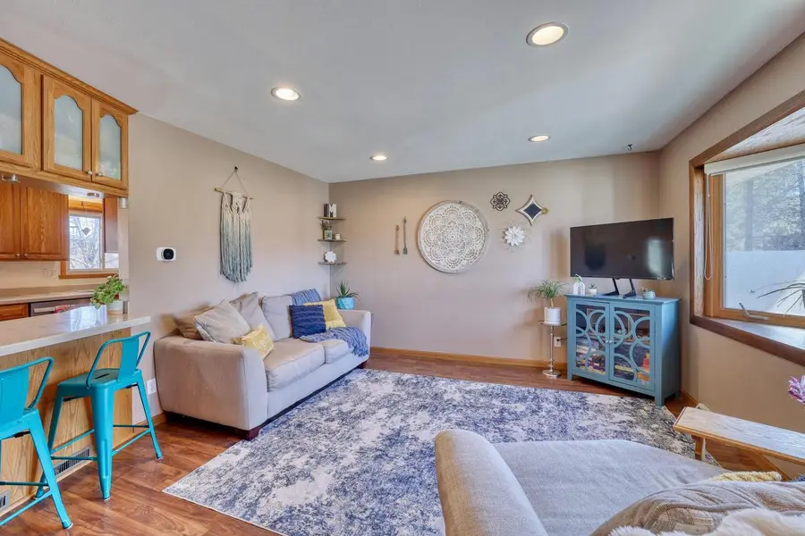 W189N5050 Crest View TERRACE, Menomonee Falls, WI 53051 - #3