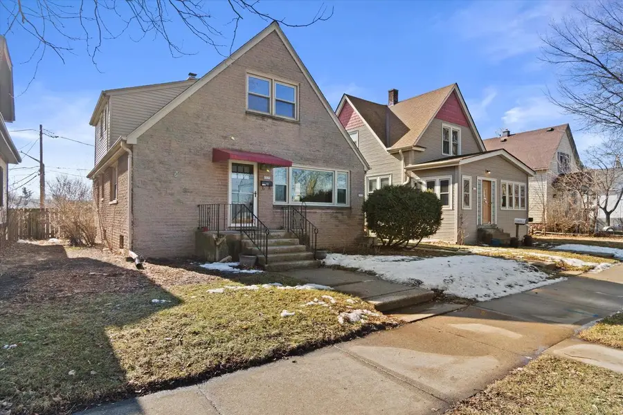 6025 W Lapham STREET, West Allis, WI 53214 - #2