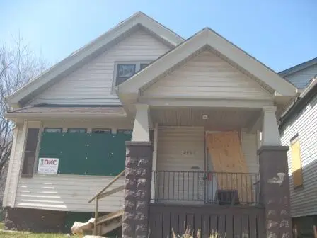 2553 N 35th STREET, Milwaukee, WI 53210 - #1