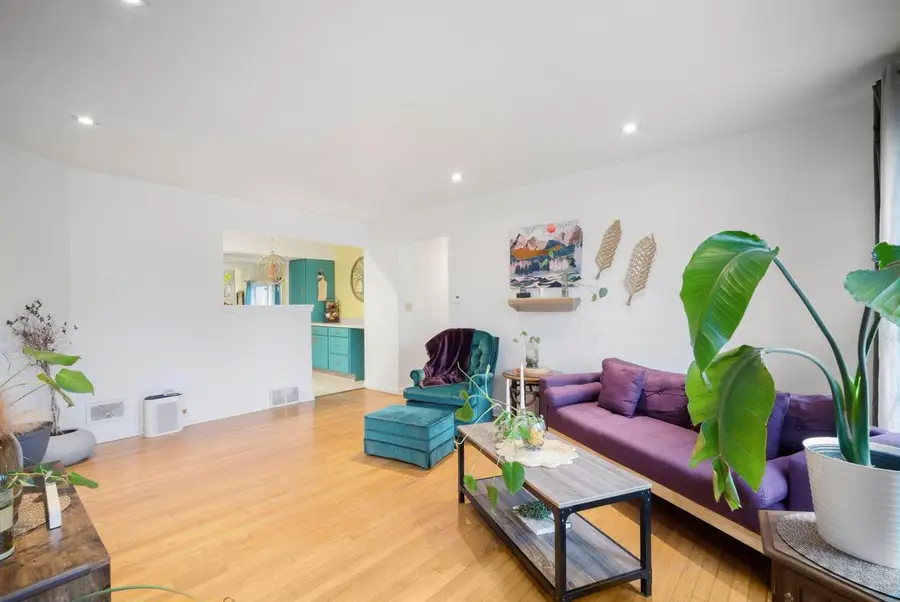 601 Edgewood AVENUE, South Milwaukee, WI 53172 - #3