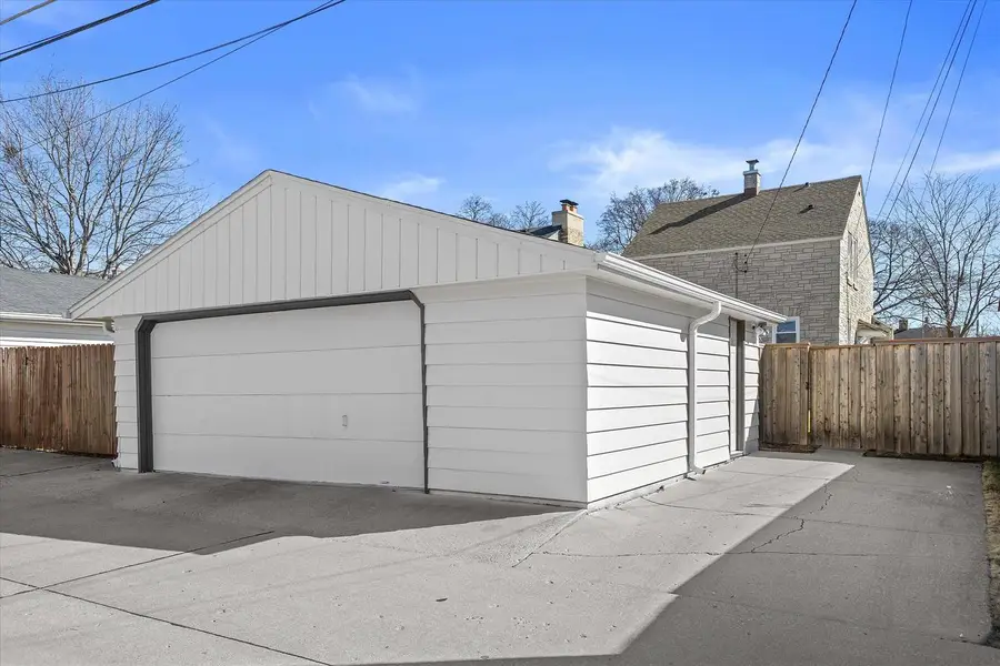 3223 S 25th STREET, Milwaukee, WI 53215 - #3