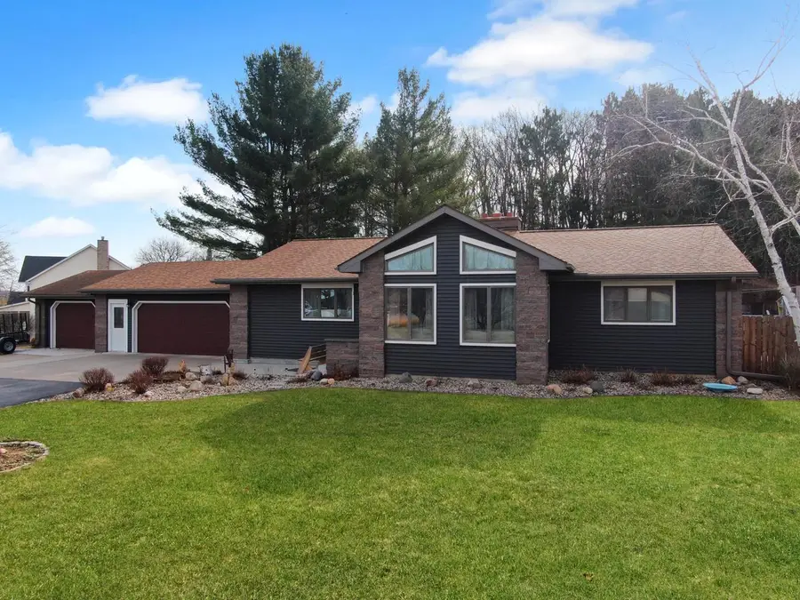 1719 S Highland DRIVE, Sparta, WI 54656 - #2