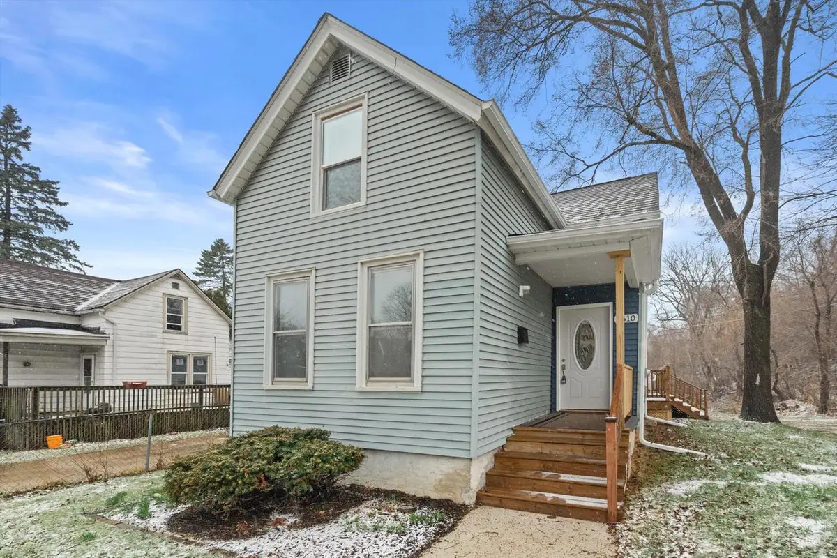 1610 Liberty STREET, Racine, WI 53404 - #1