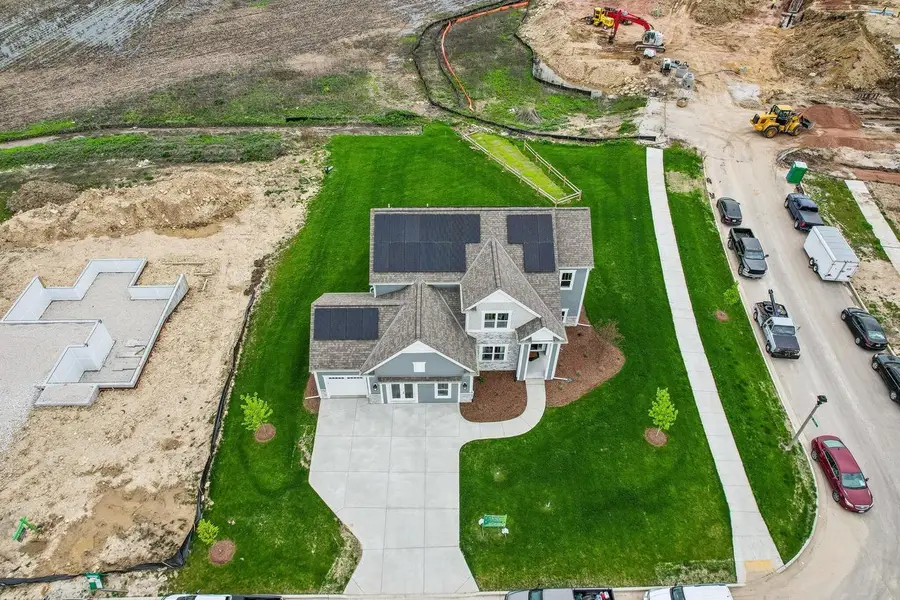 W256N6649 Beaver Creek LANE, Sussex, WI 53089 - #3