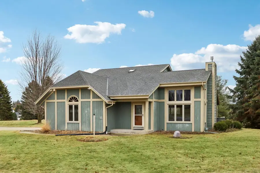 W303N6590 Irene LANE, Hartland, WI 53029 - #3