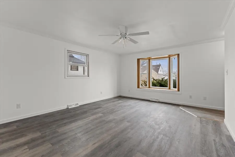 1625 Monroe AVENUE, South Milwaukee, WI 53172 - #3