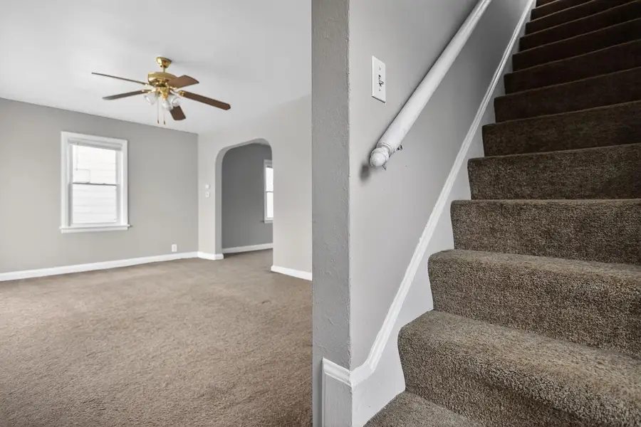 4332 N 15th STREET, Milwaukee, WI 53209 - #3