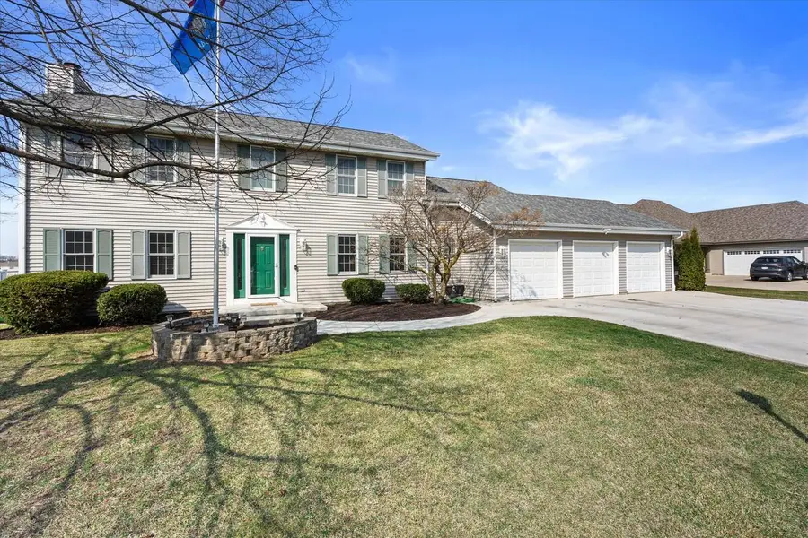 504 Fairview CIRCLE, Waterford, WI 53185 - #2