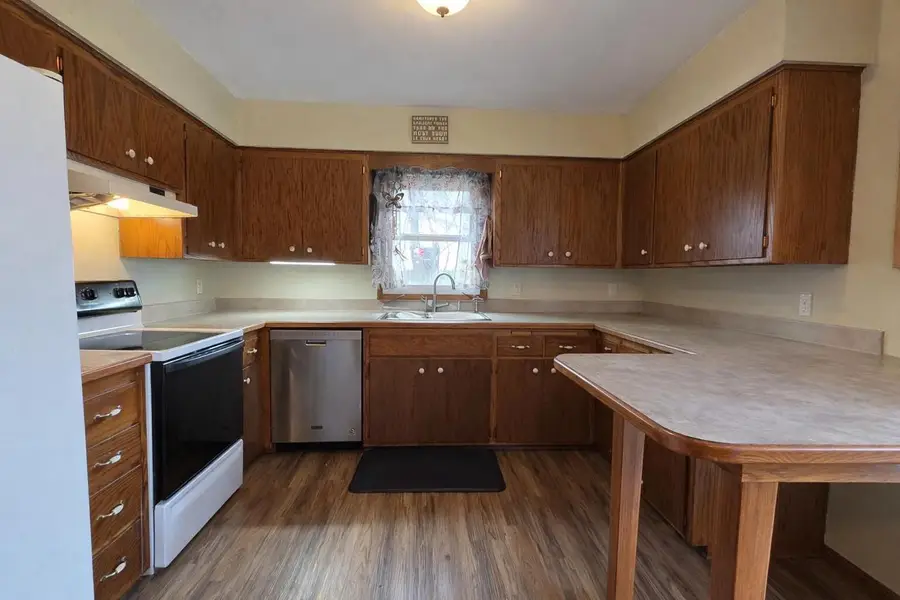 124 S Concord AVENUE, Watertown, WI 53094 - #3