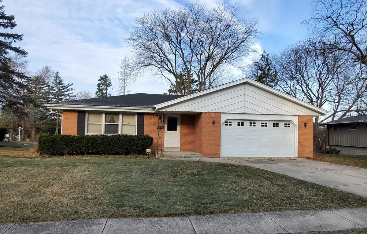 5316 Robin DRIVE, Greendale, WI 53129 - #1