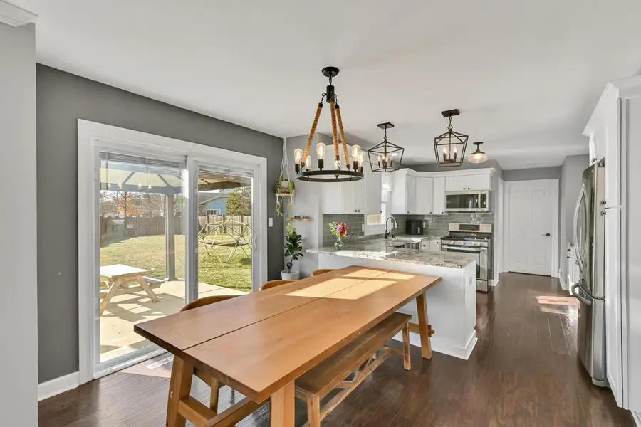 4213 W Madison BOULEVARD, Franklin, WI 53132 - #2