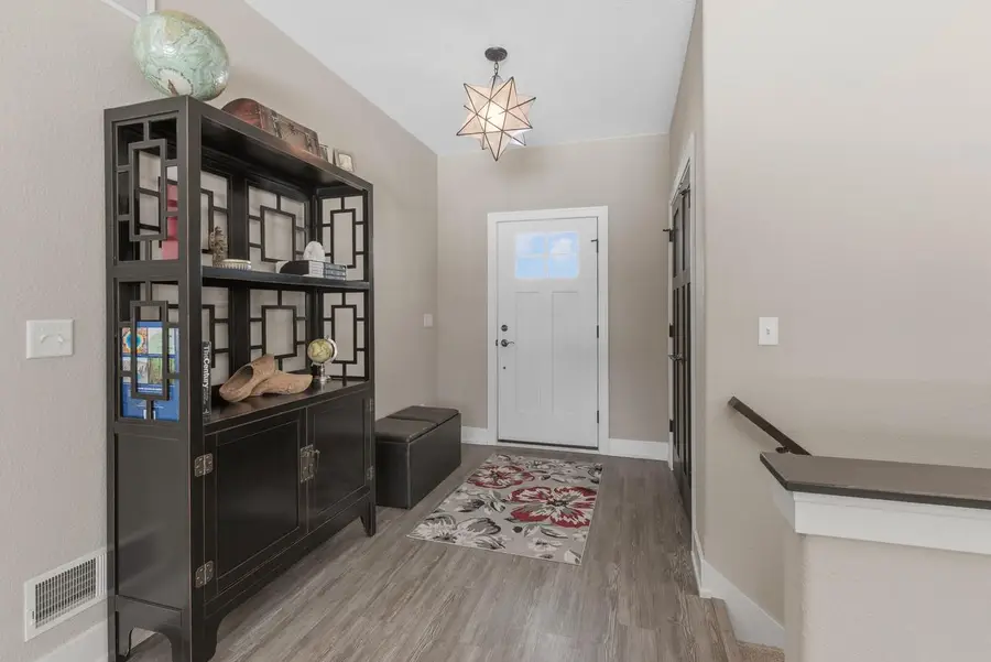 N54W23830 Limestone COURT, Sussex, WI 53089 - #2