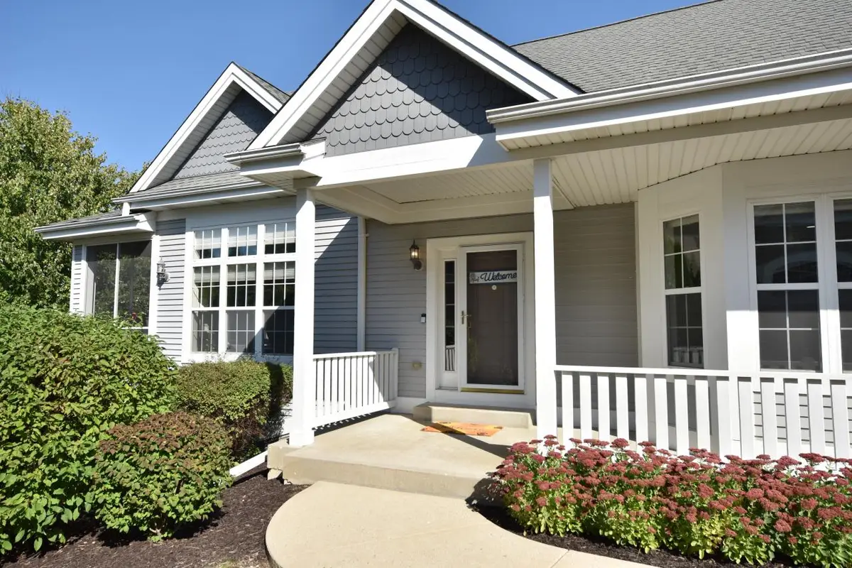 N59W17764 Meadow COURT, Menomonee Falls, WI 53051 - #1