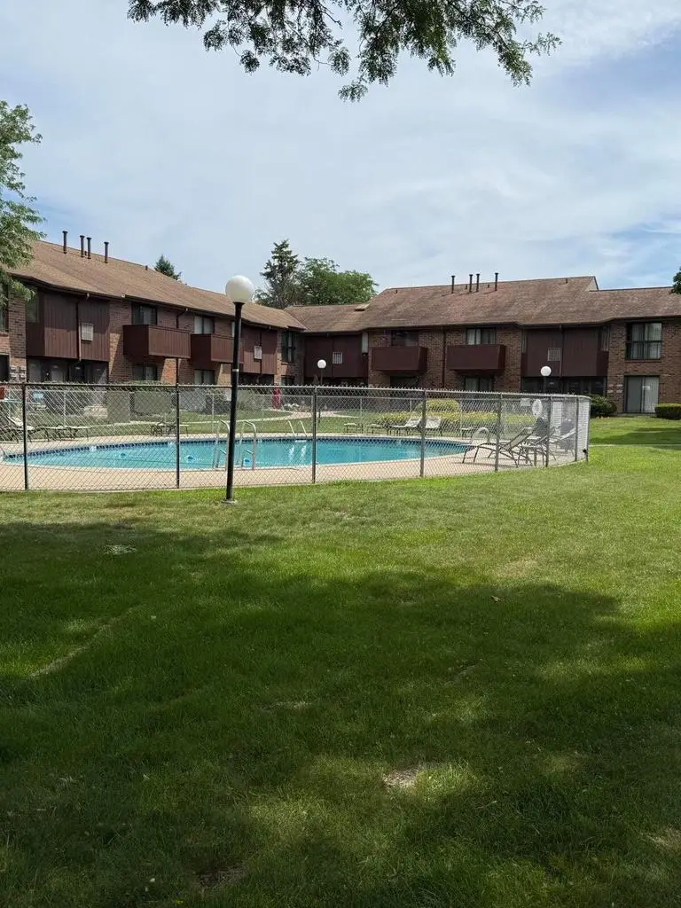 9061 N Park Plaza COURT, Brown Deer, WI 53223 - #3