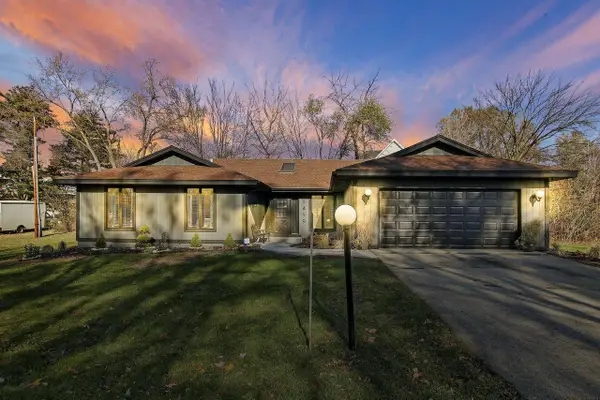 9499 402nd AVENUE, Genoa City, WI 53128