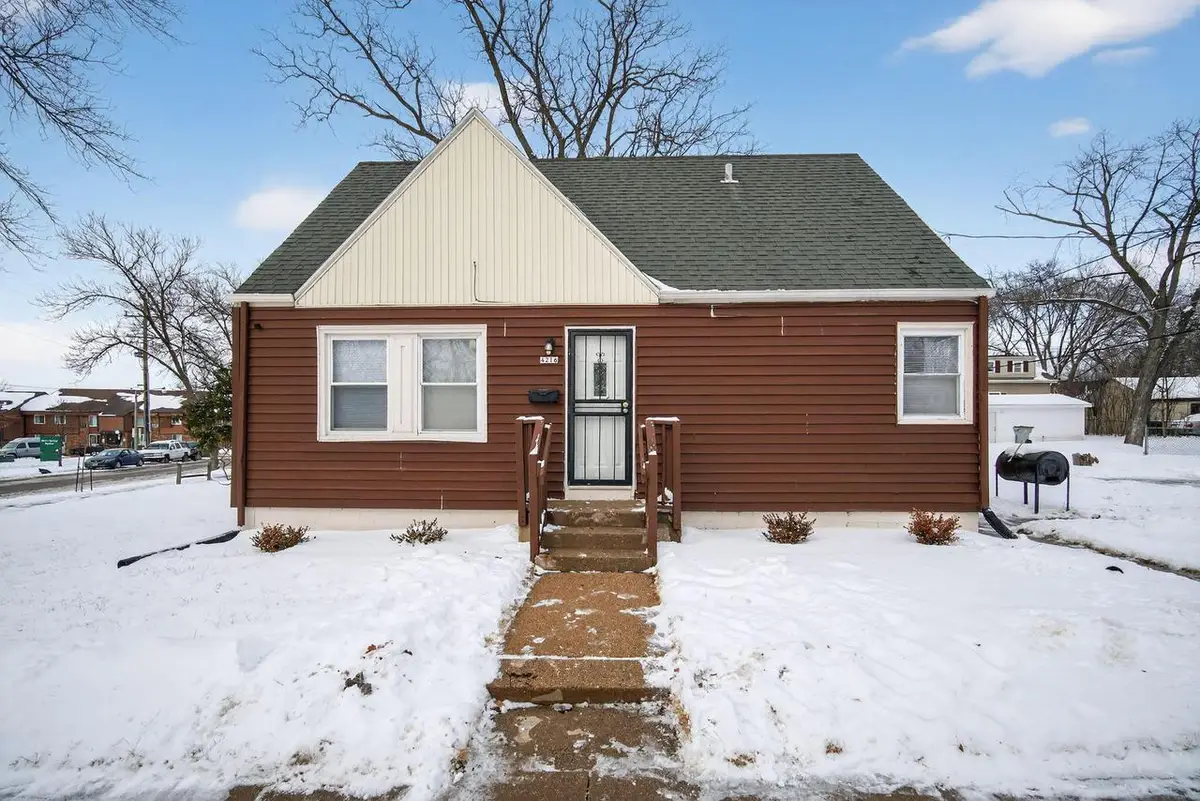 4216 Sheridan AVENUE, Milwaukee, WI 53209 - #1