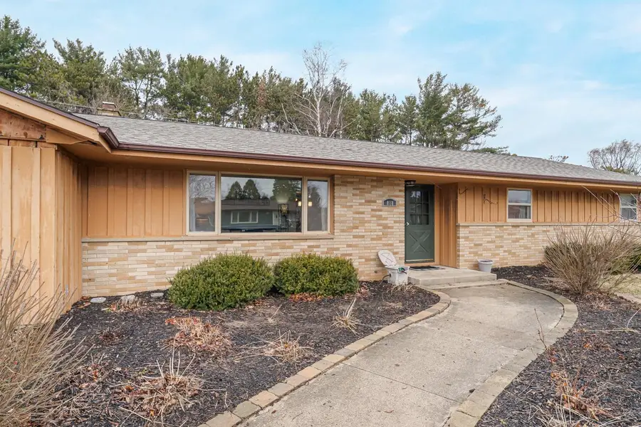 818 Huron AVENUE, Oostburg, WI 53070 - #2