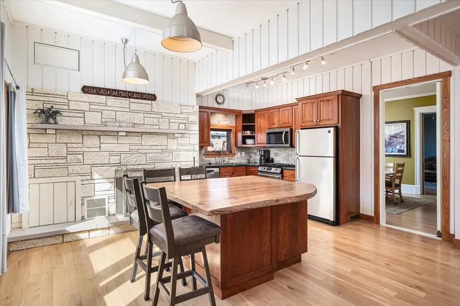 207 E Jefferson STREET, Viroqua, WI 54665 - #2