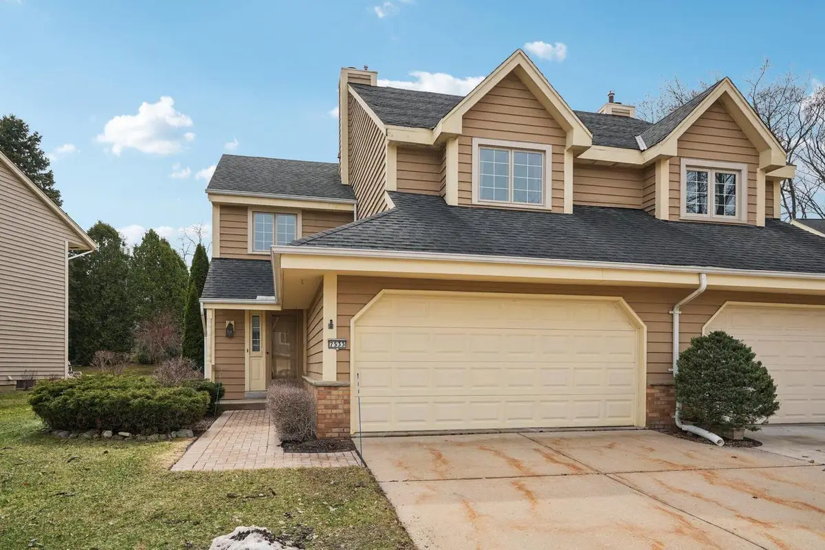 7533 W Tuckaway Creek DRIVE, Franklin, WI 53132 - #1