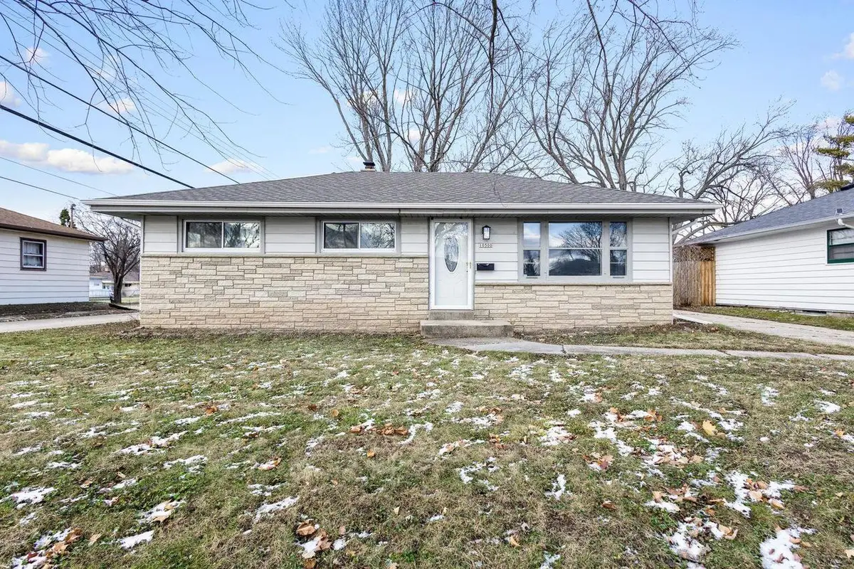 10500 Rae AVENUE, Milwaukee, WI 53225 - #1