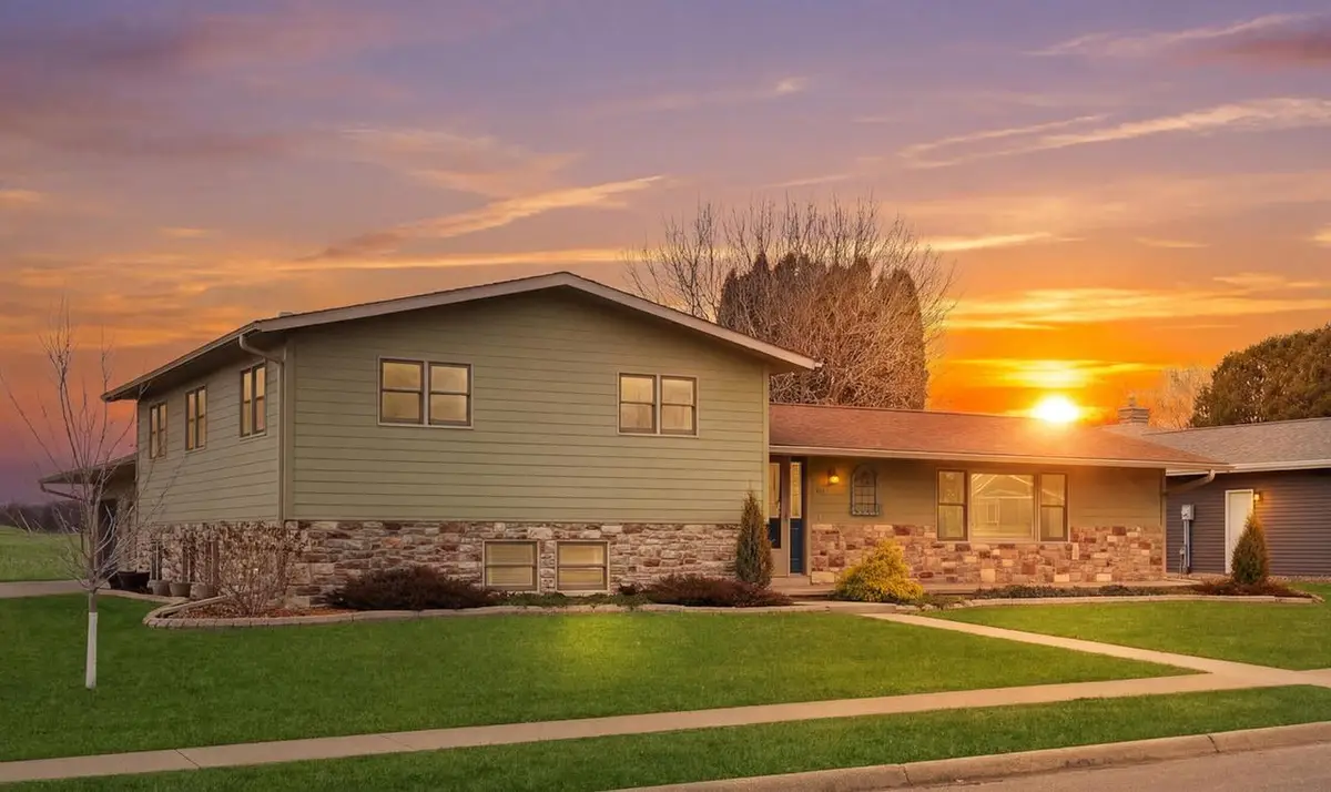 727 Mark STREET N, West Salem, WI 54669 - #1