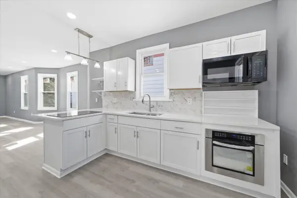 3341 N Richards STREET, Milwaukee, WI 53212