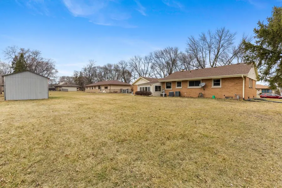 1407 W Mallory AVENUE, Milwaukee, WI 53221 - #2