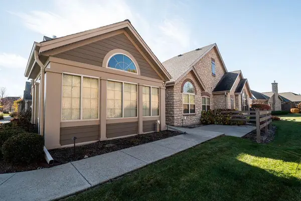 15270 Huff WAY, Brookfield, WI 53005