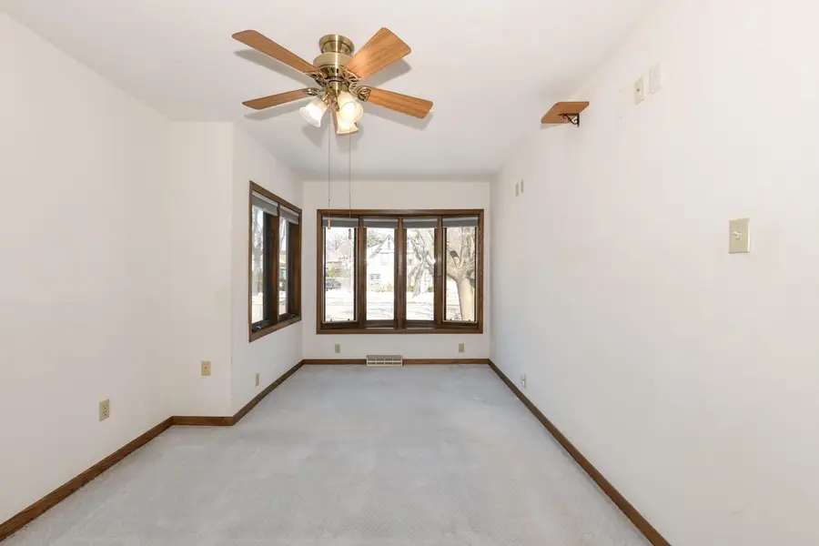 6919 Bluemound ROAD, Wauwatosa, WI 53213 - #3