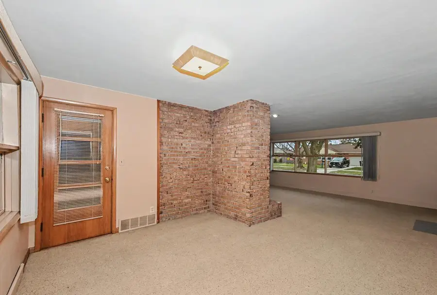 601 Kentucky STREET, Racine, WI 53405 - #3