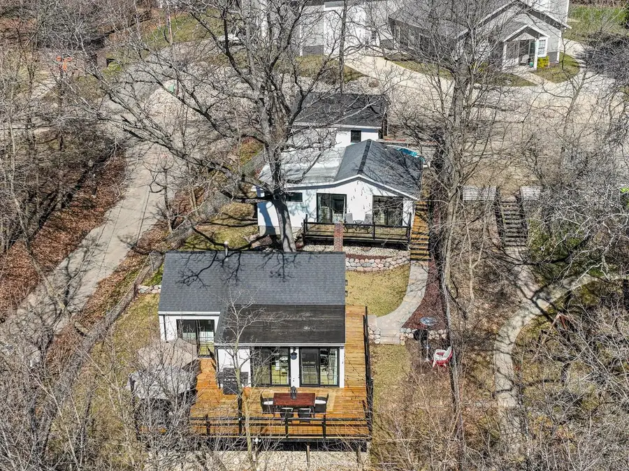 2804 Willow Point DRIVE, Delavan, WI 53115 - #3