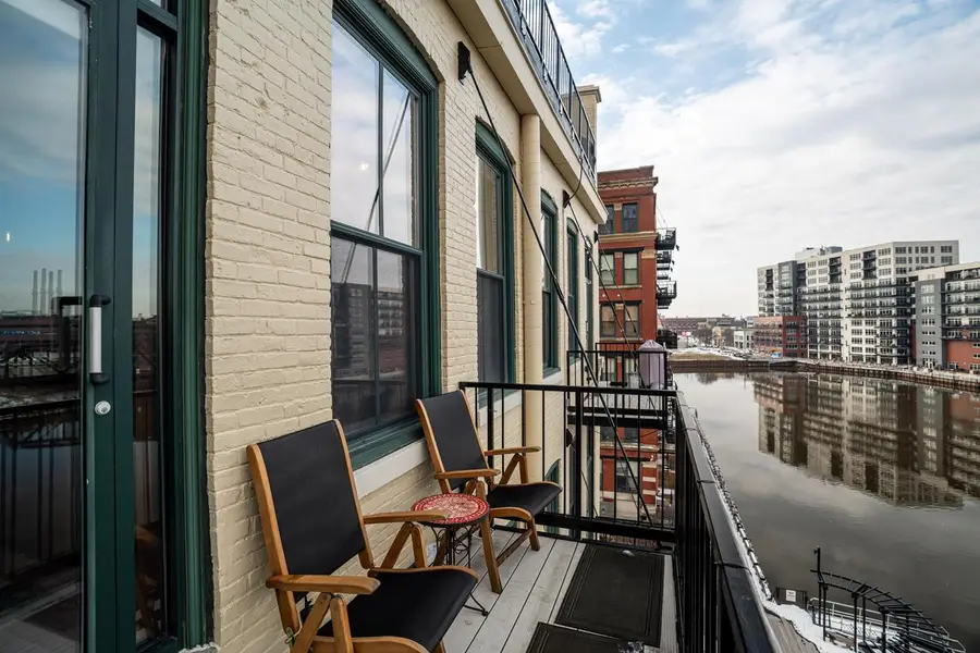 205 N Water STREET #402, Milwaukee, WI 53202 - #2