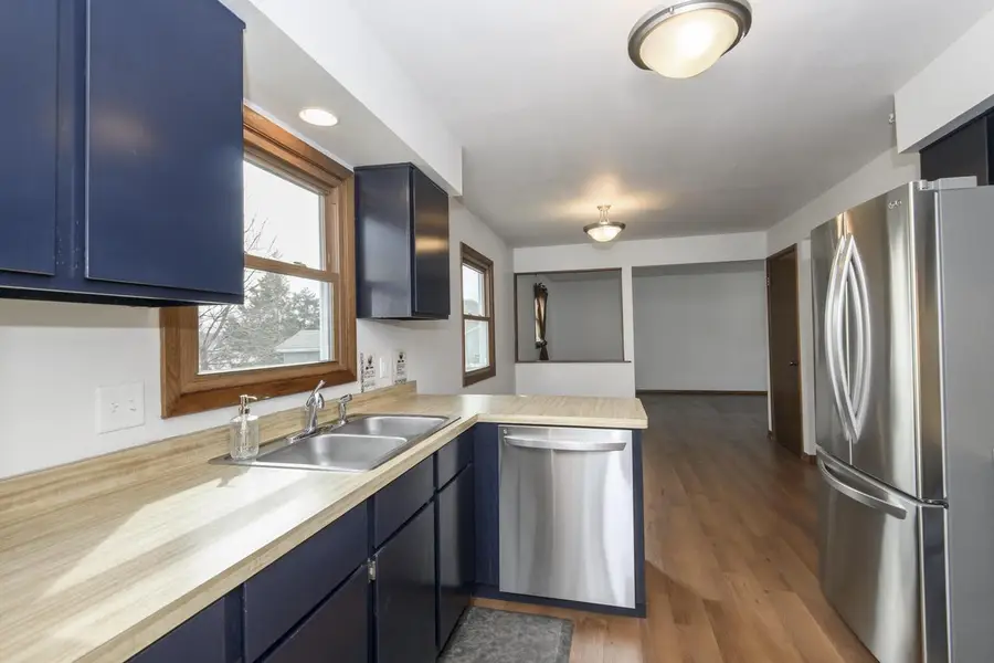 219 Willow COURT, Hartland, WI 53029 - #2