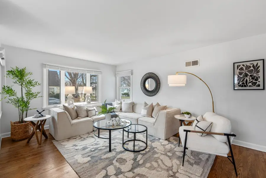 8824 W Locust STREET, Milwaukee, WI 53222 - #2